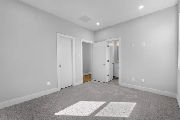 $399,500 | 903 Quitman Street, Unit B, Houston, TX 77009