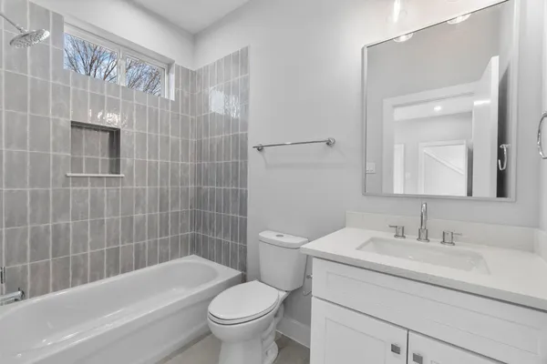 $399,500 | 903 Quitman Street, Unit B, Houston, TX 77009