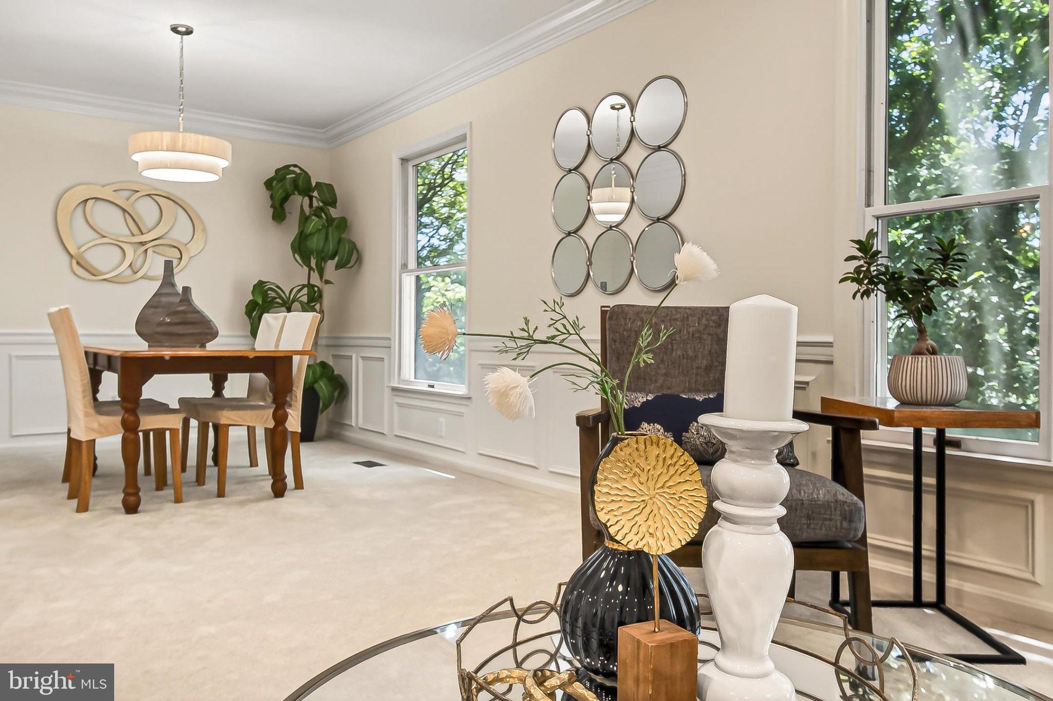 6908 Rochambeau Place Springfield, VA 22153 - Photo 12 of 70 Living rm looking towards dining room