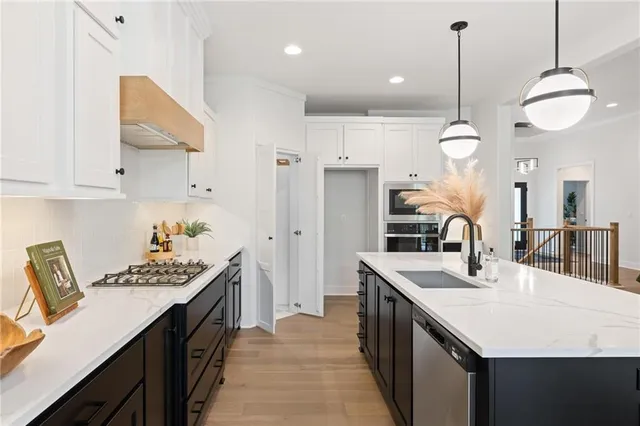 $734,750 | 15396 West 161st Court, Olathe, KS 66062