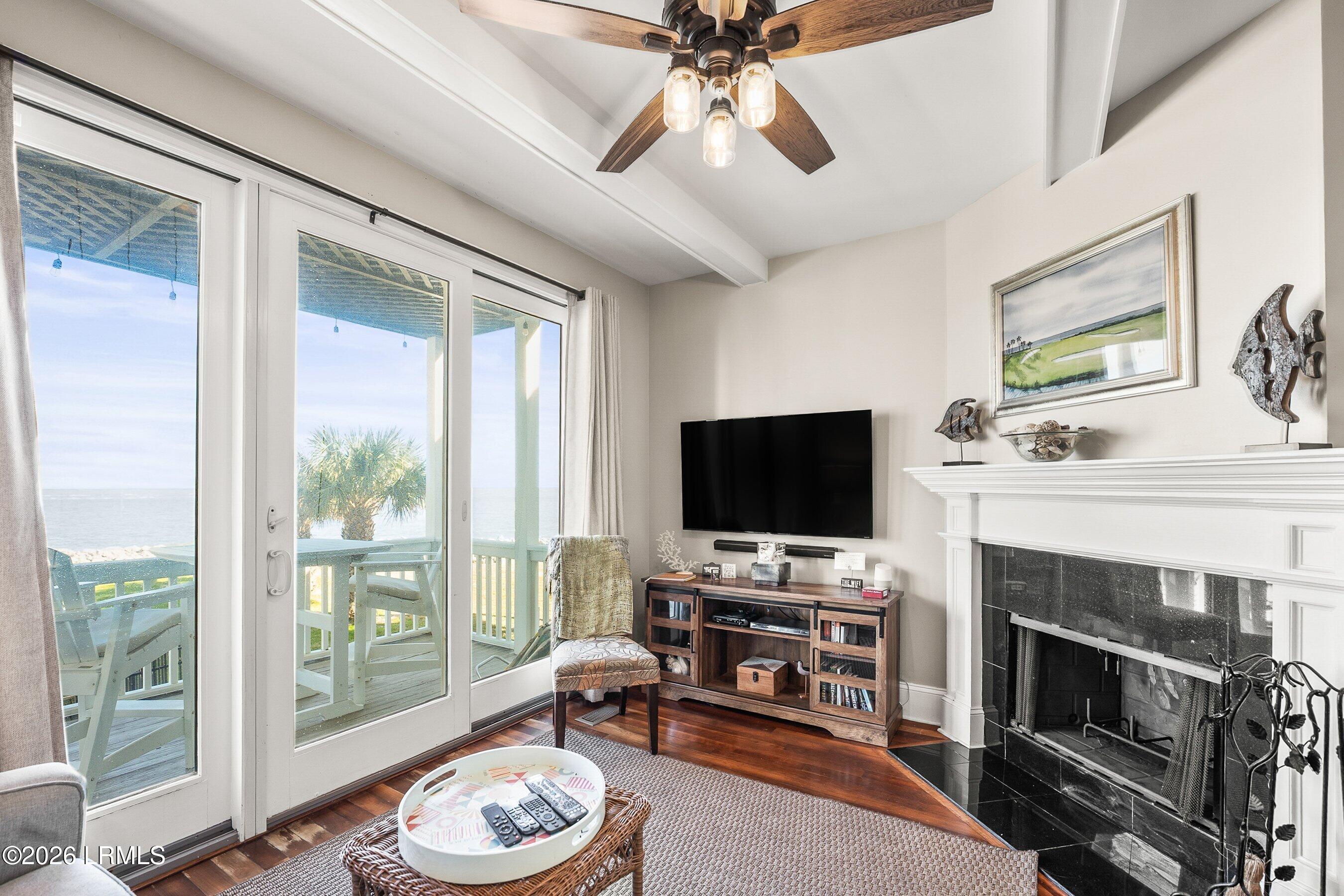705 Ocean Cottage, Unit 705 Fripp Island, SC 29920 - Photo 12 of 47 Oceanview Family Room