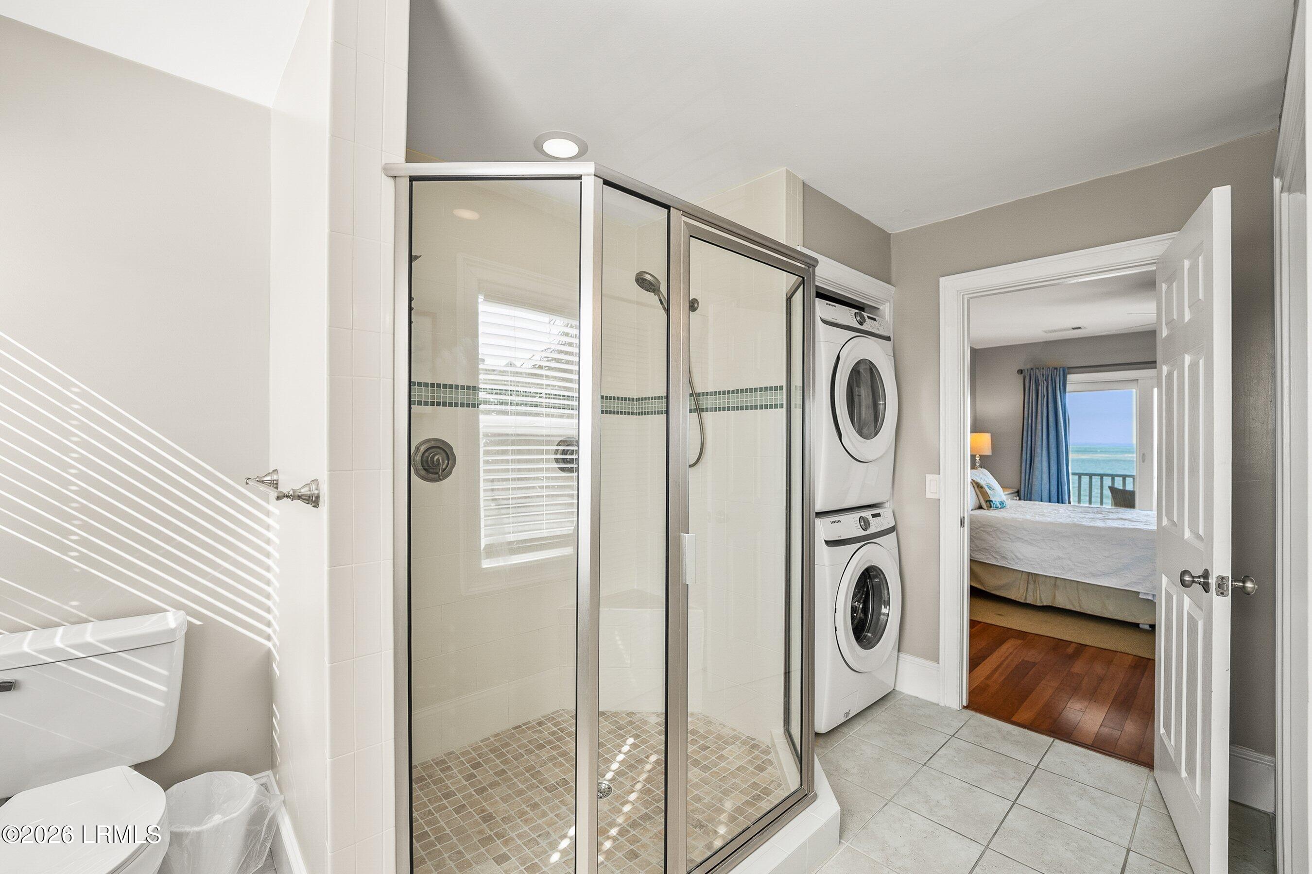 705 Ocean Cottage, Unit 705 Fripp Island, SC 29920 - Photo 26 of 47 Spacious bathroom