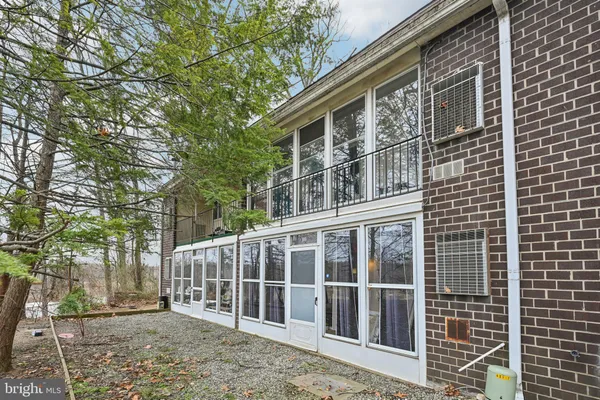$193,000 | 411 North Stiles Avenue, Unit B9, Maple Shade, NJ 08052