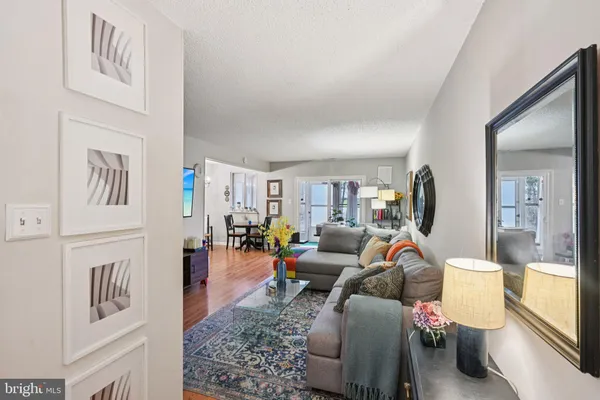 $193,000 | 411 North Stiles Avenue, Unit B9, Maple Shade, NJ 08052