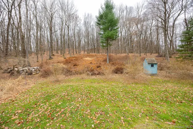 $649,900 | 26 St Paul Road, Red Hook, NY 12571