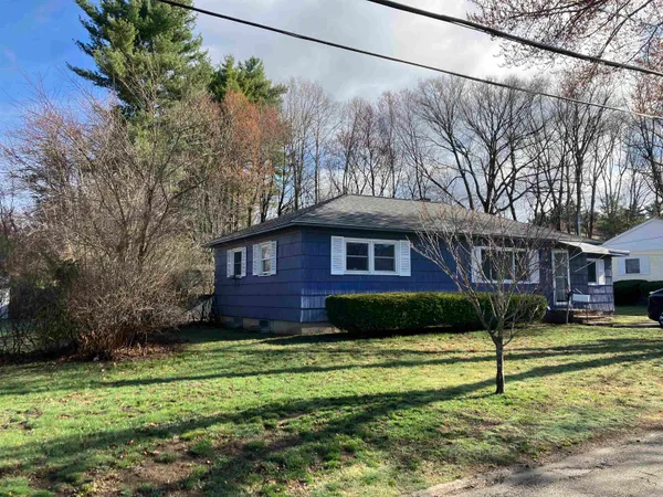 $399,900 | 120 Purdue Street, Manchester, NH 03103