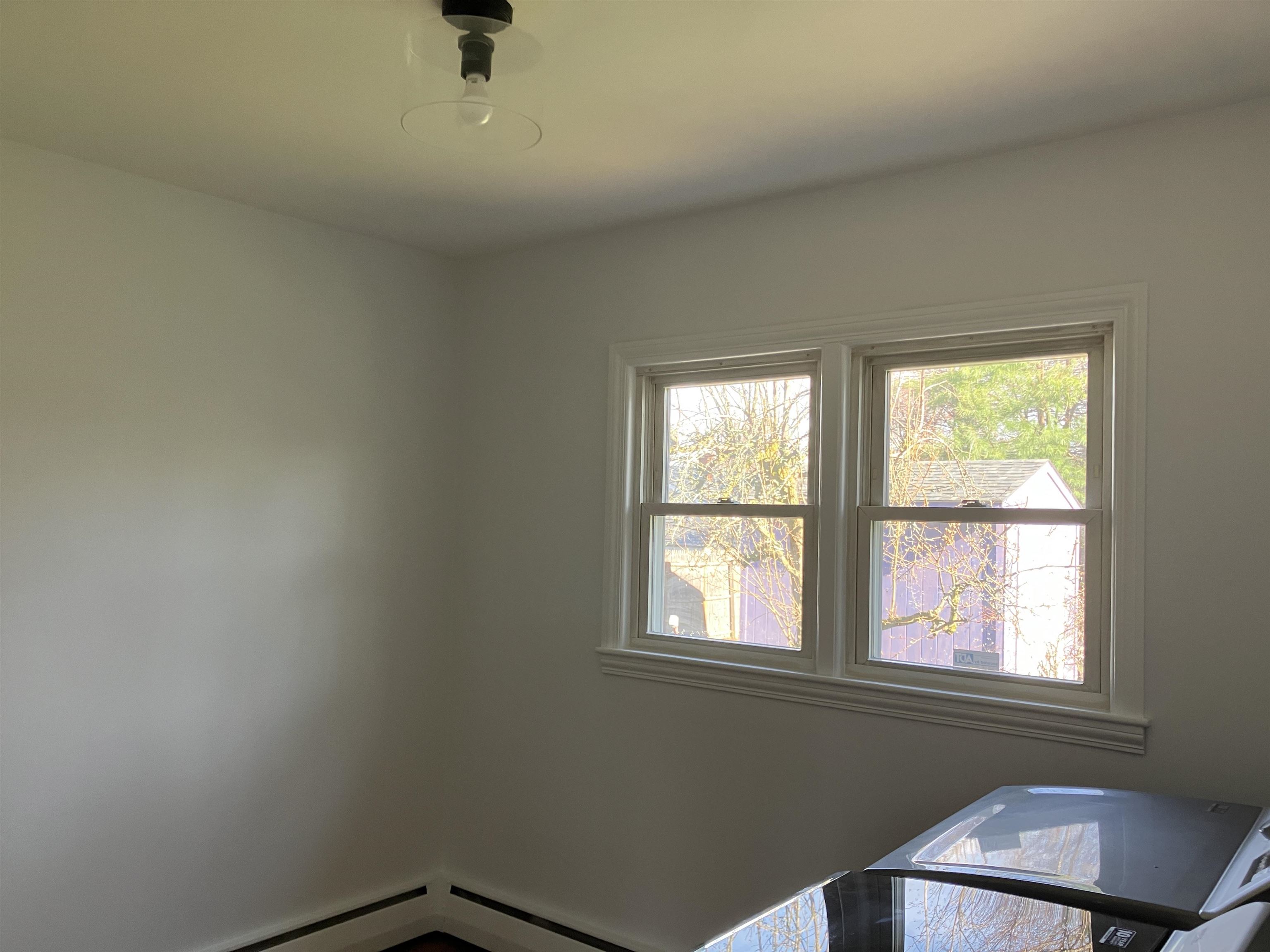 120 Purdue Street Manchester, NH 03103 - Photo 8 of 15