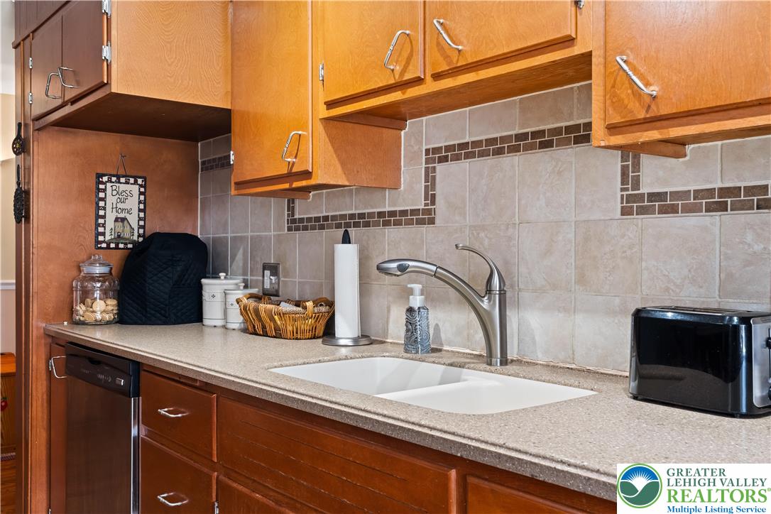 2534 Lapp Road Allentown, PA 18104 - Photo 30 of 58