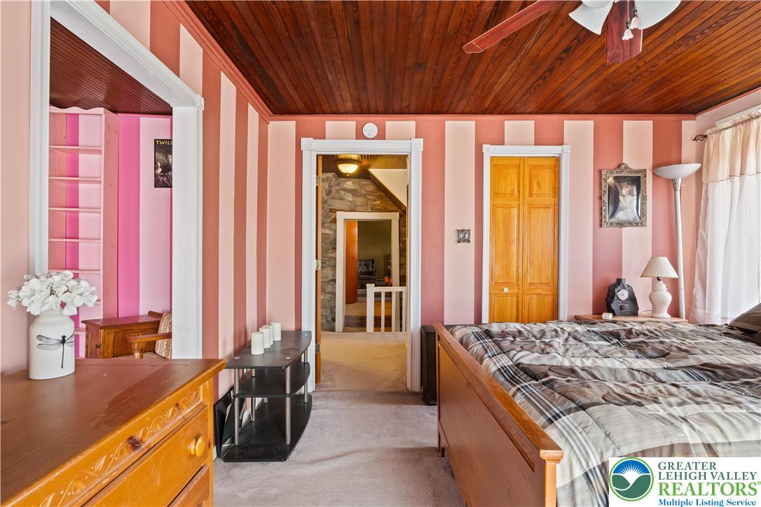 2534 Lapp Road Allentown, PA 18104 - Photo 37 of 58