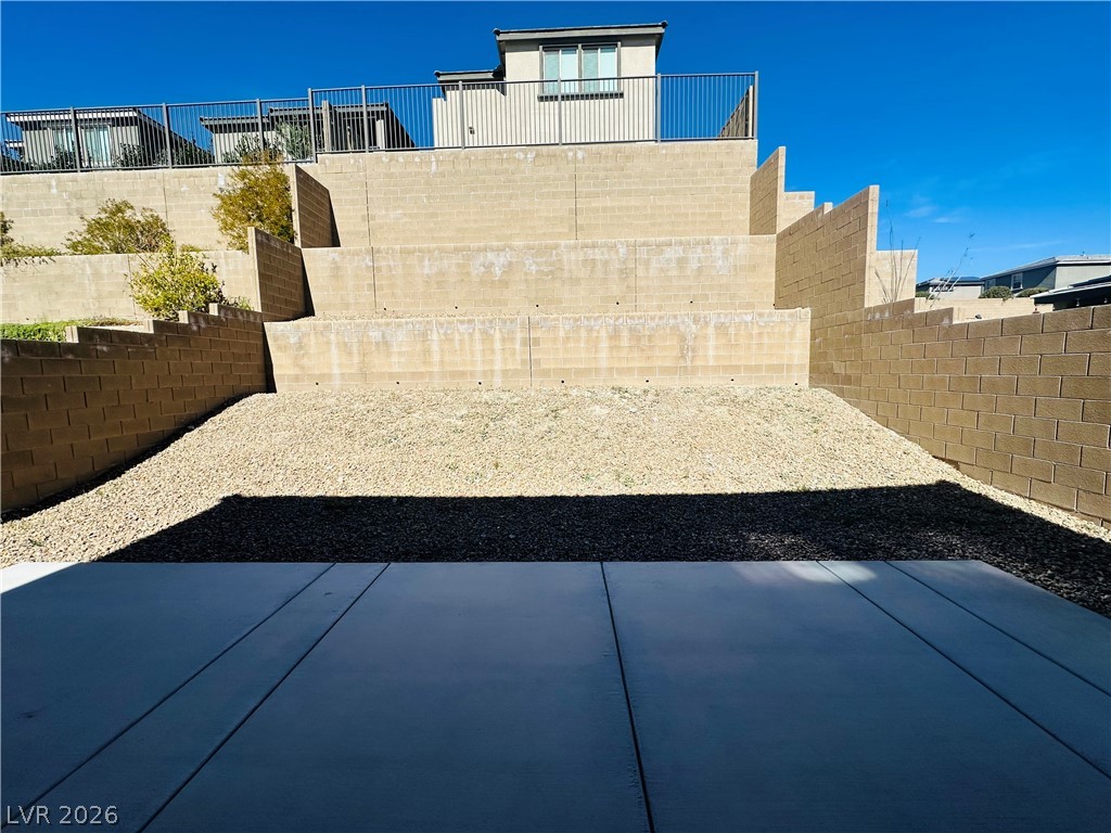 12525 Skylight View Street Las Vegas, NV 89138 - Photo 40 of 48