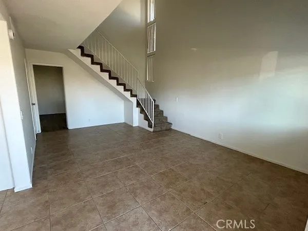 $2,595 | 51020 Eisenhower Drive, Unit 25, La Quinta, CA 92253