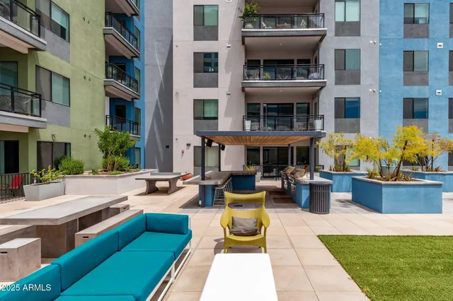 $469,000 | 3131 North Central Avenue, Unit 3009, Phoenix, AZ 85012