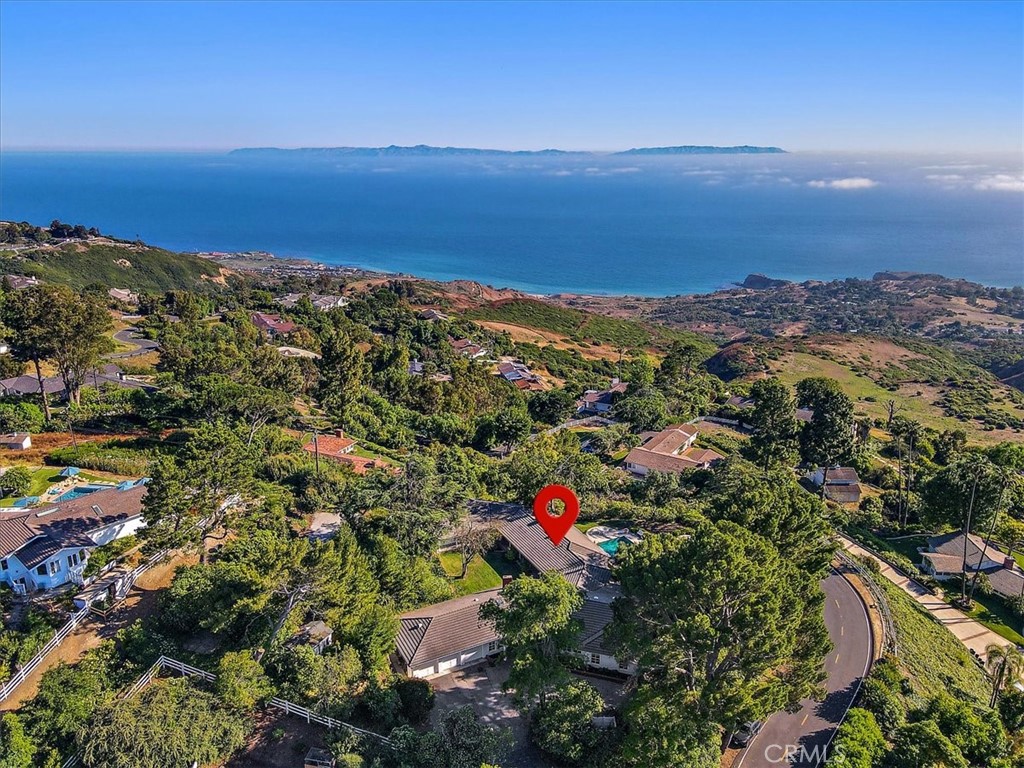 2 Quail Ridge Road South Rolling Hills, CA 90274 - Photo 54 of 67 a view of city and ocean