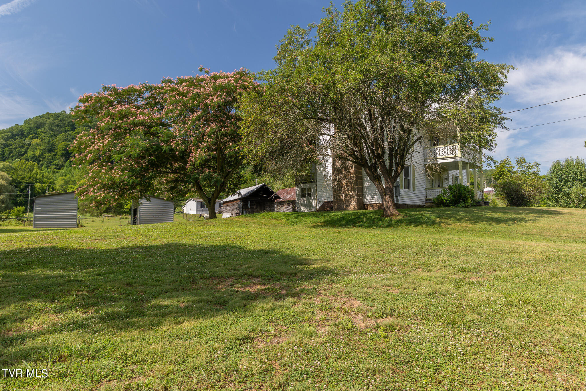 8062 Stanley Valley Road Gate City, VA 24251 - Photo 27 of 44 27