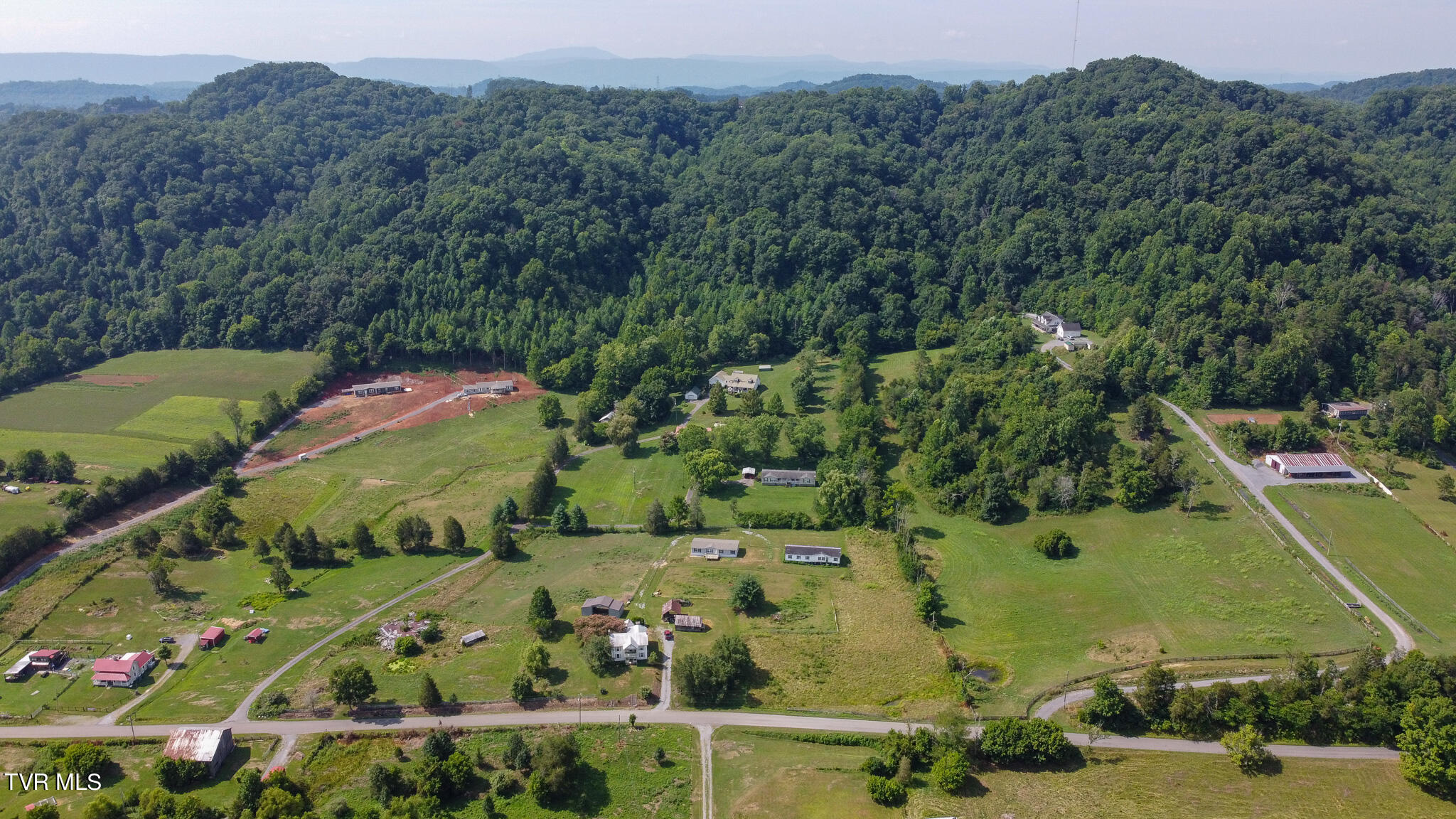 8062 Stanley Valley Road Gate City, VA 24251 - Photo 31 of 44 31