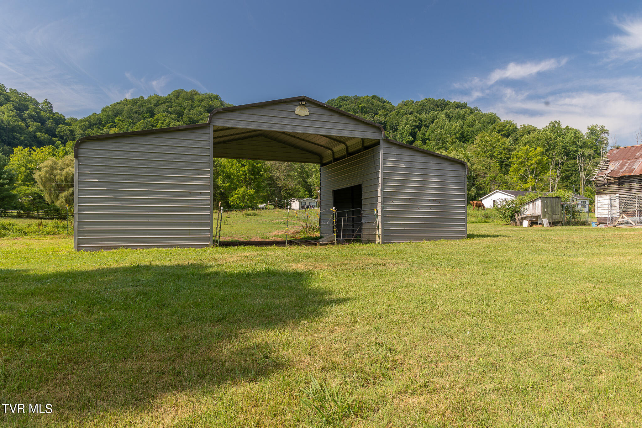 8062 Stanley Valley Road Gate City, VA 24251 - Photo 5 of 44 5