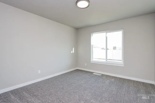 $334,900 | 908 Sierra Street, Vale, OR 97918