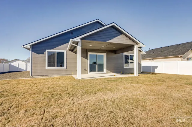 $334,900 | 908 Sierra Street, Vale, OR 97918