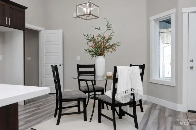 $334,900 | 908 Sierra Street, Vale, OR 97918