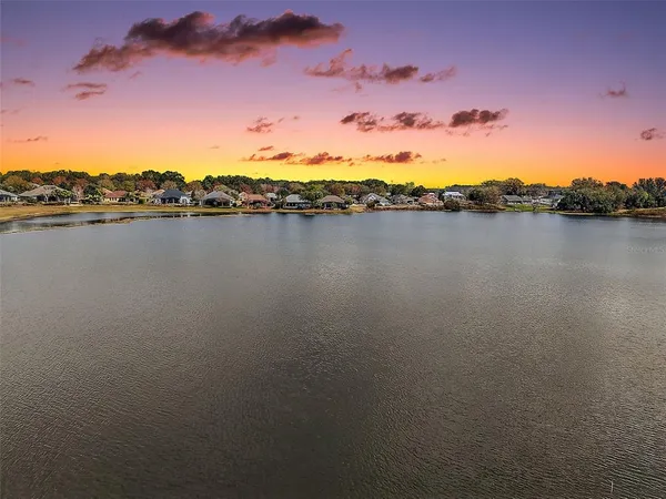 $479,500 | 8124 Bridgeport Bay Circle, Mount Dora, FL 32757