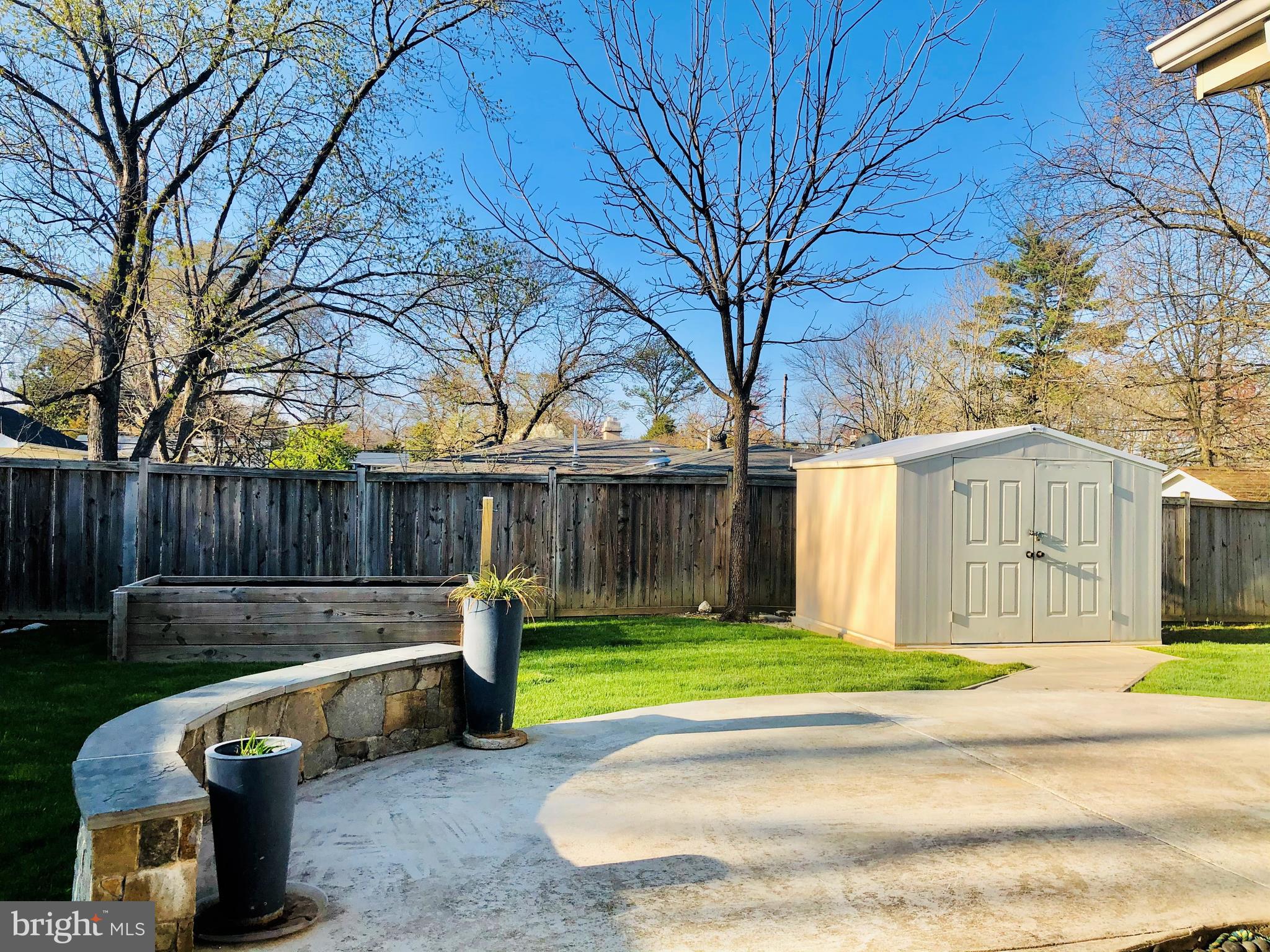 6602 Custer Street Springfield, VA 22150 - Photo 22 of 22 Enjoy a family time in the large backyard