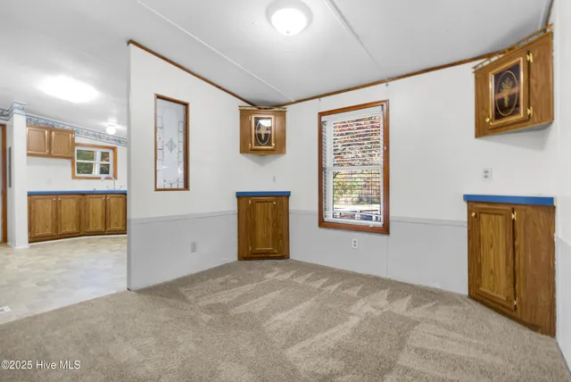 $1,800 | 220 Tree Lane, New Bern, NC 28562