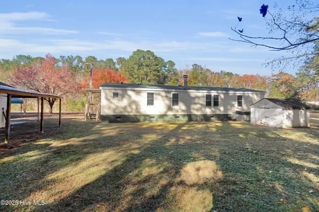 $1,800 | 220 Tree Lane, New Bern, NC 28562