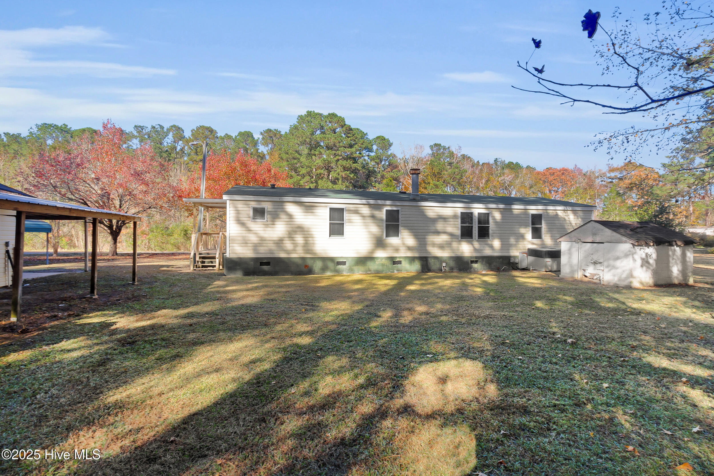 220 Tree Lane New Bern, NC 28562 - Photo 28 of 36 28_img_3099