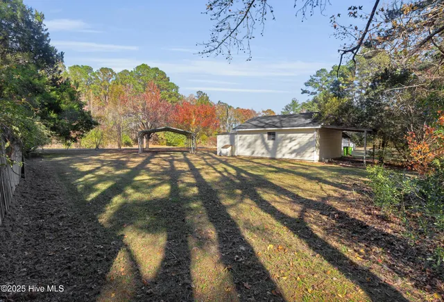 $1,800 | 220 Tree Lane, New Bern, NC 28562