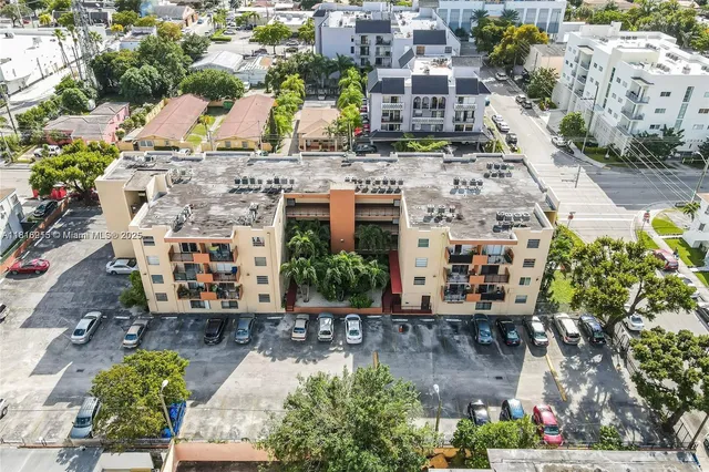 a view of building with an outdoor space