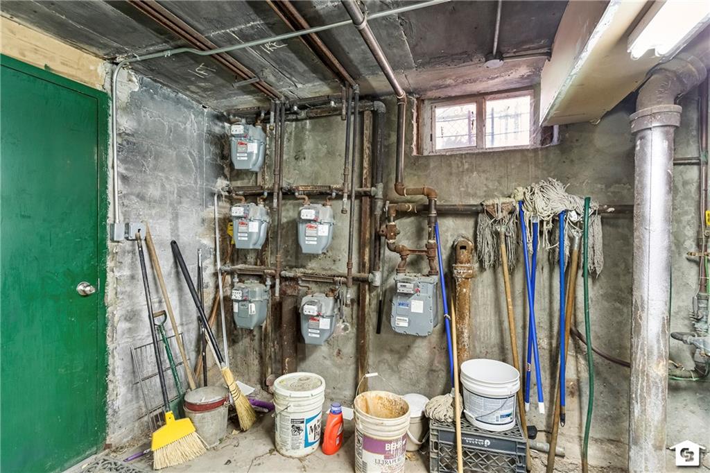 362 89th Street Brooklyn, NY 11209 - Photo 8 of 9