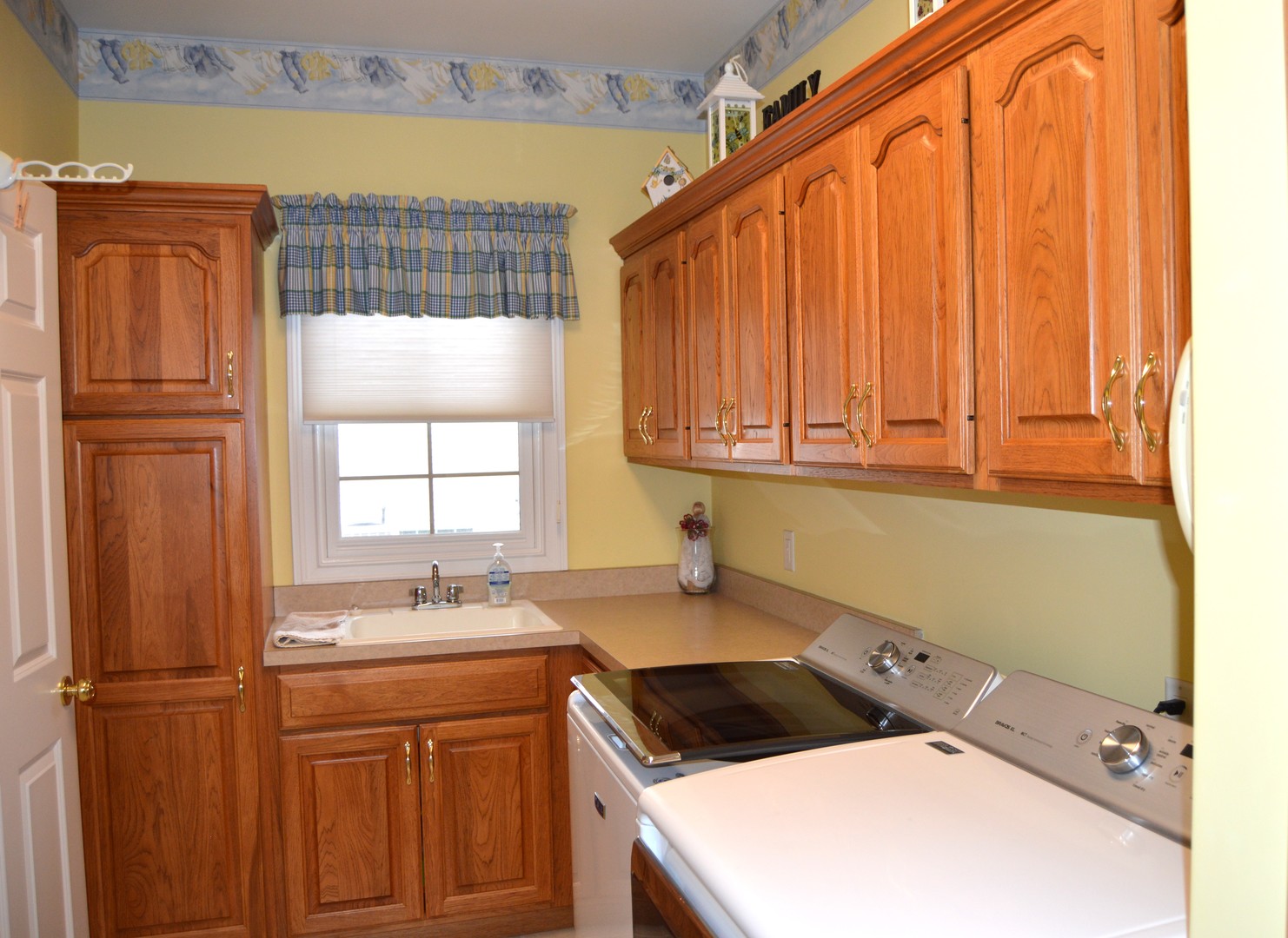 2103 Jessamine Road Bloomington, IL 61704 - Photo 24 of 57 Gallery Image 24