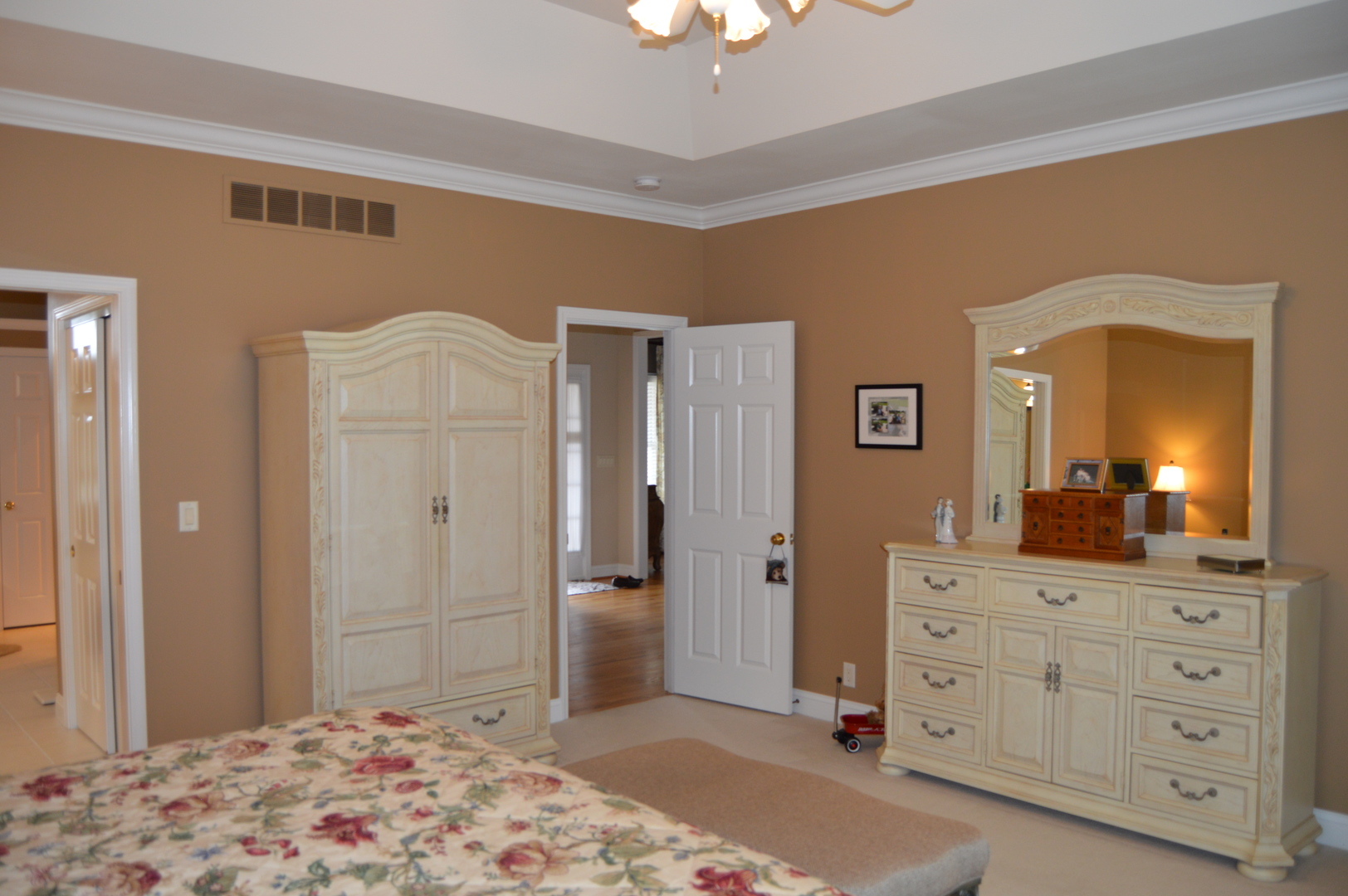 2103 Jessamine Road Bloomington, IL 61704 - Photo 28 of 57 Gallery Image 28