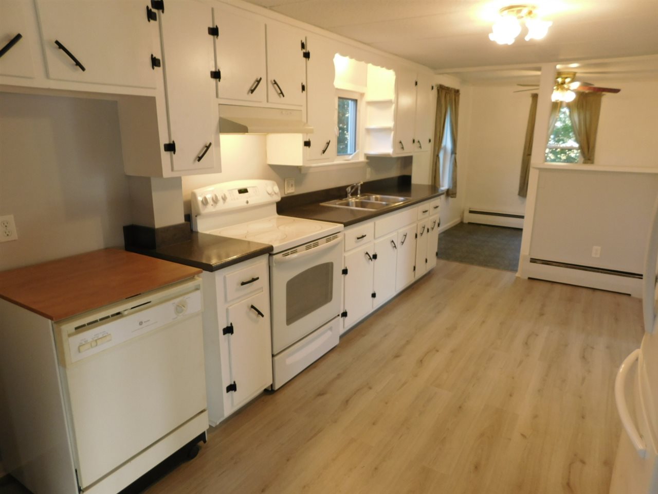 25 Goodwin Street Berwick, ME 03901 - Photo 5 of 19 Gallery Image 5