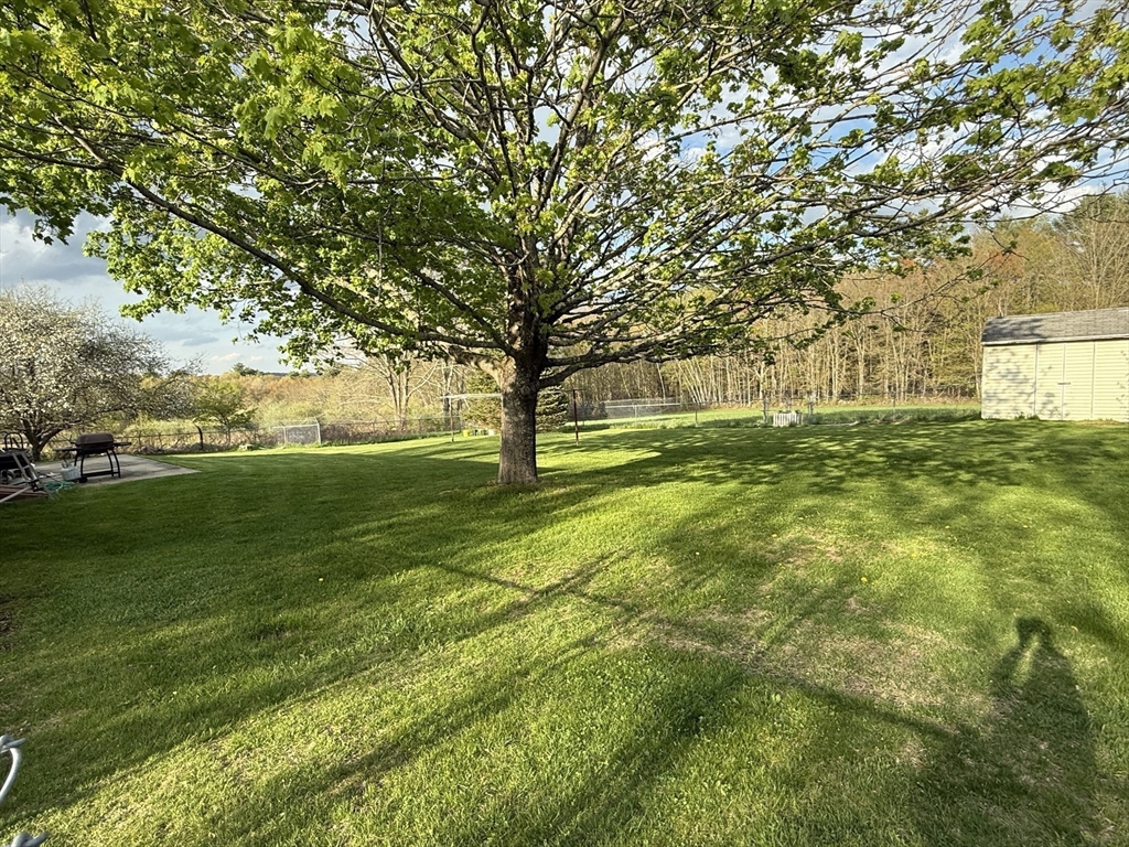 29 Sampson Road Charlton, MA 01507 - Photo 24 of 29