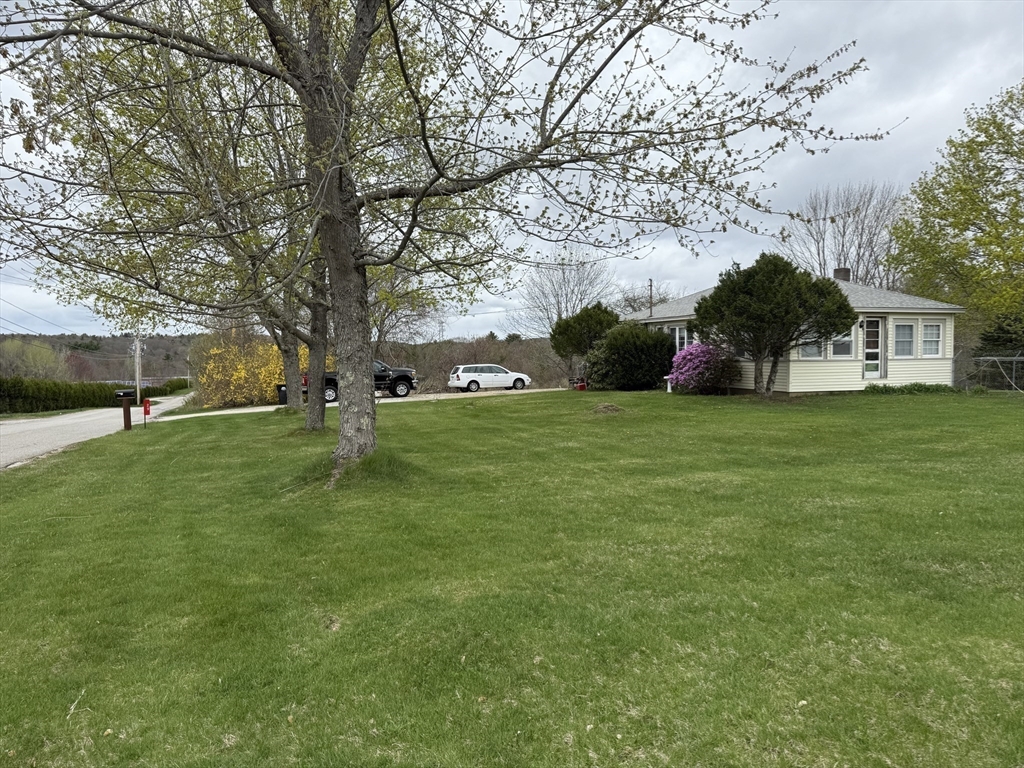 29 Sampson Road Charlton, MA 01507 - Photo 8 of 29