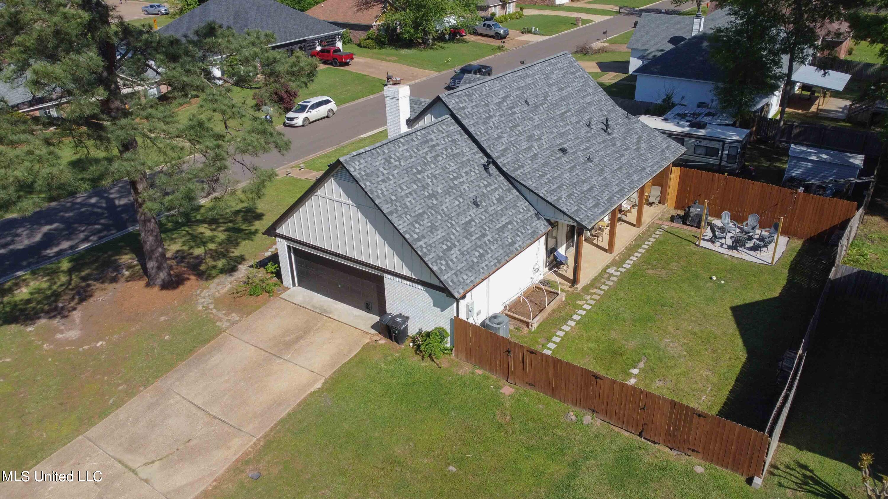 199 Mandarin Drive Brandon, MS 39047 - Photo 6 of 32 Back yard arial