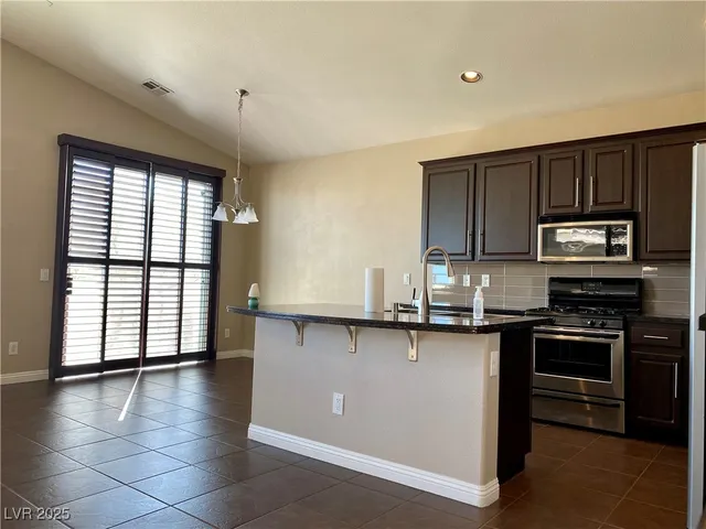 $2,500 | 11238 Star Lily Street, Las Vegas, NV 89141