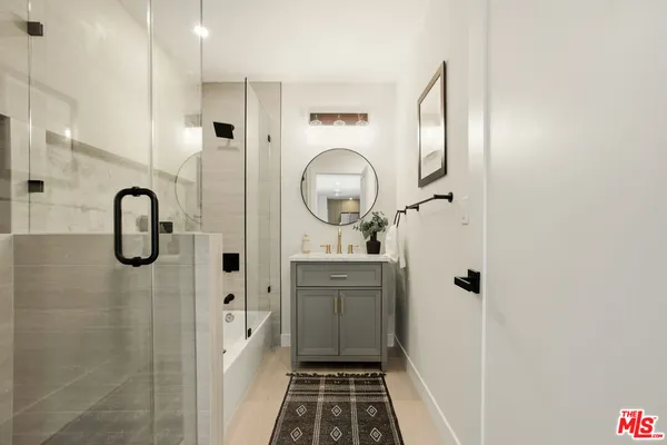 $4,390 | 7358 Paso Robles Avenue, Van Nuys, CA 91406