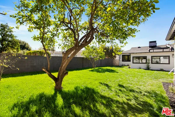 $4,390 | 7358 Paso Robles Avenue, Van Nuys, CA 91406