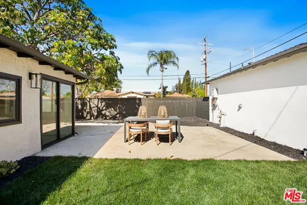 $4,390 | 7358 Paso Robles Avenue, Van Nuys, CA 91406