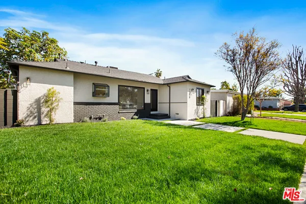 $4,390 | 7358 Paso Robles Avenue, Van Nuys, CA 91406