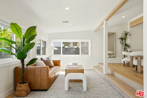 $4,390 | 7358 Paso Robles Avenue, Van Nuys, CA 91406