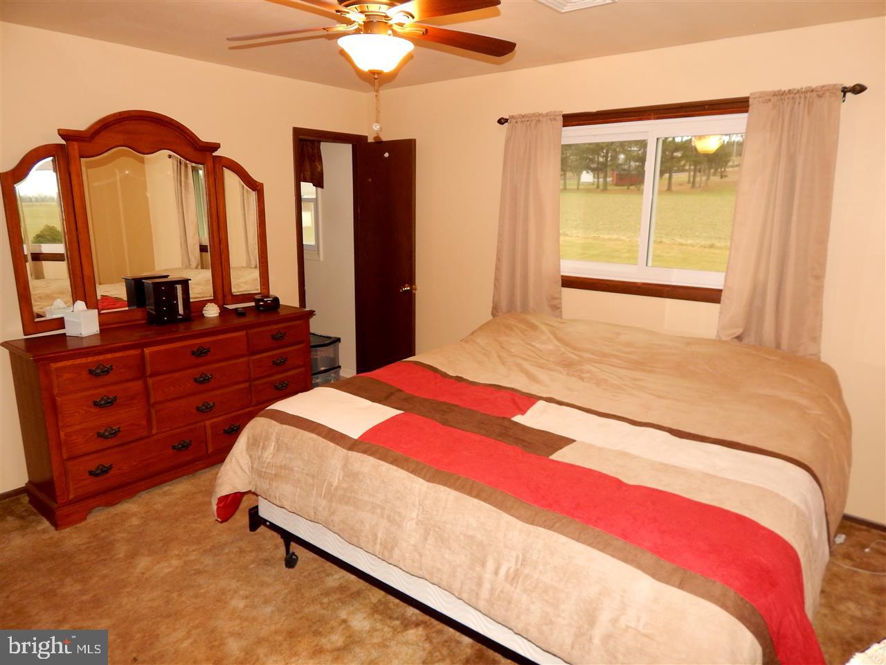 426 Bellevue Road Red Lion, PA 17356 - Photo 11 of 25 Gallery Image 11