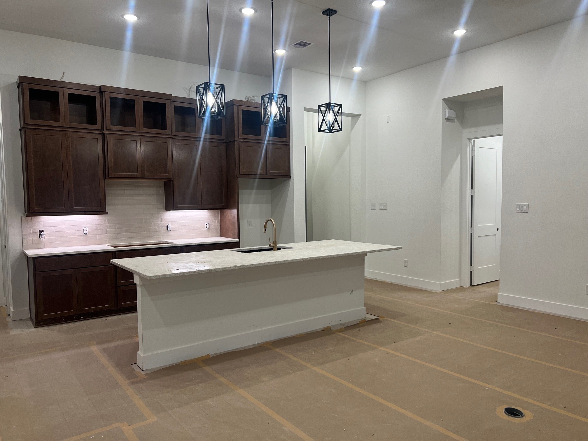 13331 Valley Orchard Tomball, TX 77375 - Photo 2 of 20 a large bathroom with a large tub and shower