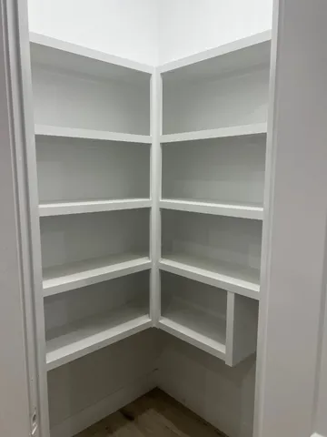 $450,000 | 13331 Valley Orchard, Tomball, TX 77375