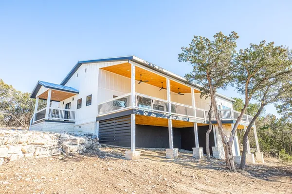 $615,000 | 183 Wood Trail, Kerrville, TX 78028