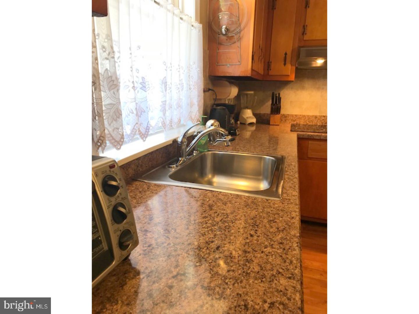 7261 Hill Road Philadelphia, PA 19128 - Photo 7 of 16 Gallery Image 7