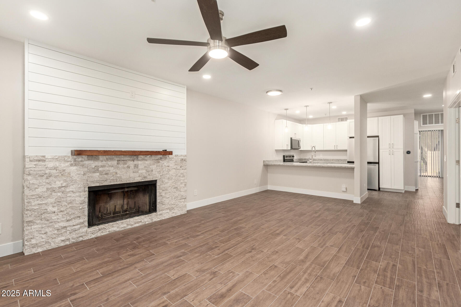 7700 East Gainey Ranch Road, Unit 102 Scottsdale, AZ 85258 - Photo 5 of 40 08 - Gainey Ranch