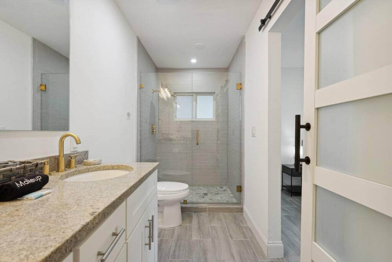 3133 Albatross Road, Unit B Delray Beach, FL 33444 - Photo 17 of 25 IMG_0373